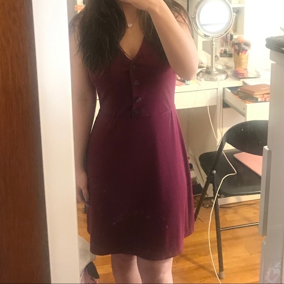 Burgundy dress - Picture 7 of 7